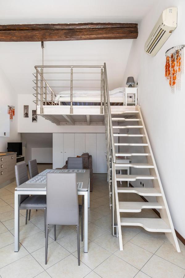 Cozy Mezzanine Apartment By Wonderful Italy Болонья Экстерьер фото