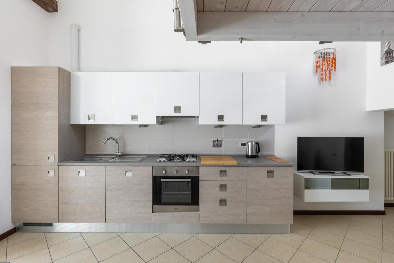 Cozy Mezzanine Apartment By Wonderful Italy Болонья Экстерьер фото